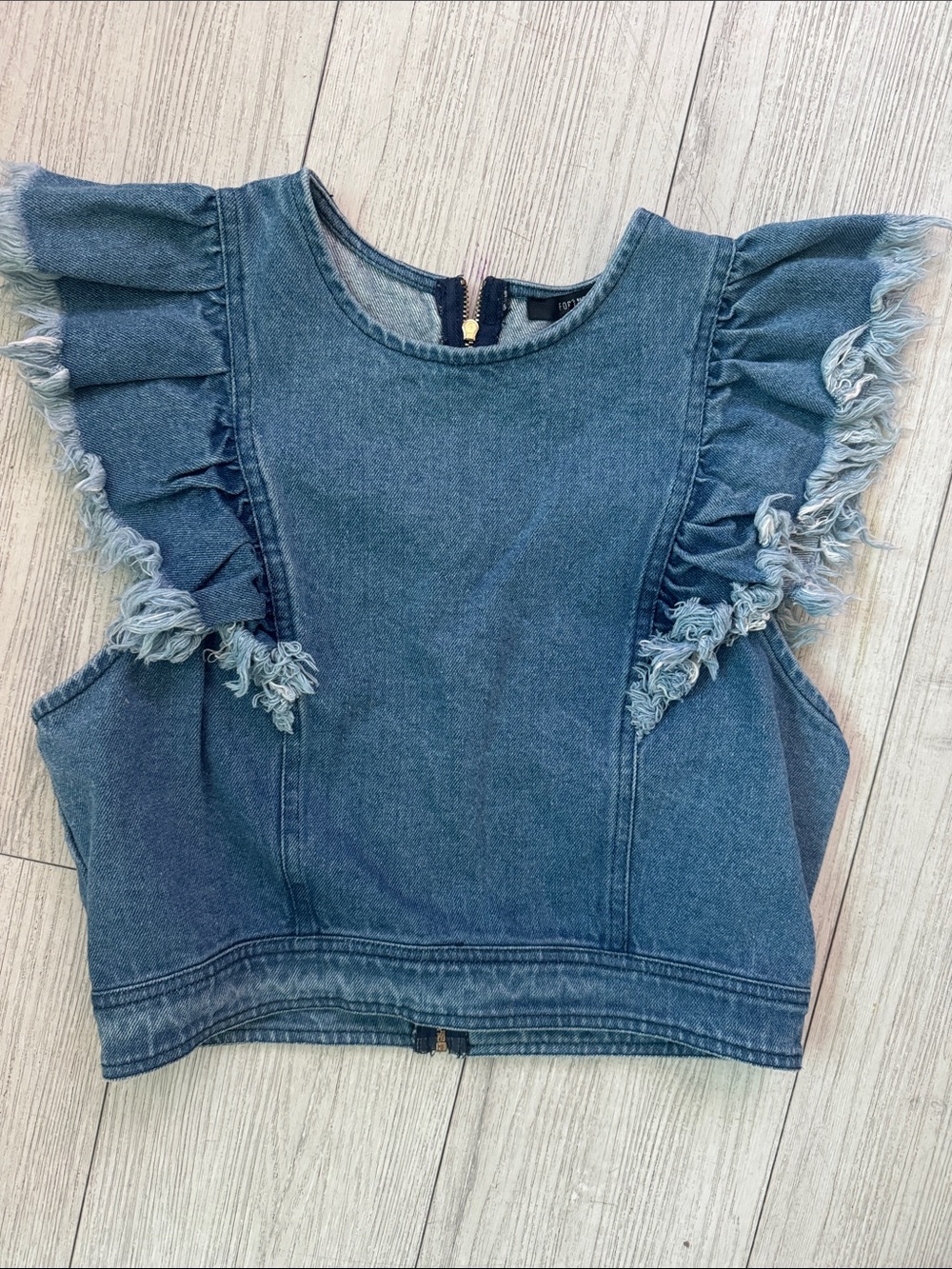 Forever 21 Denim Ruffle Sleeve Cropped Top - Blue